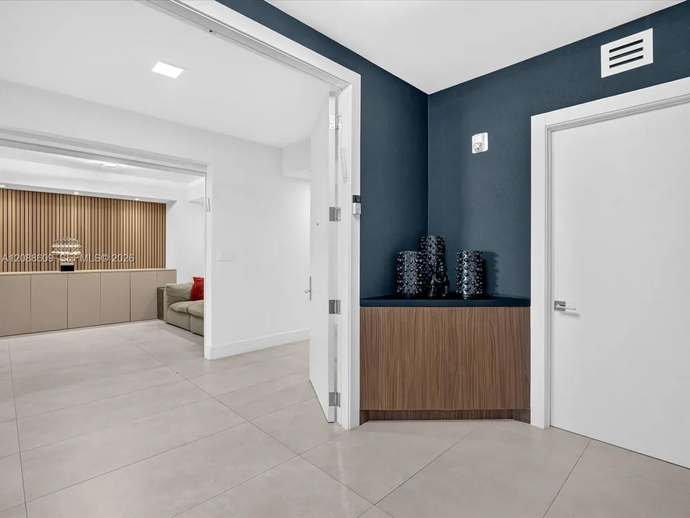 3201 NE 183rd St #402 Aventura, FL 33160