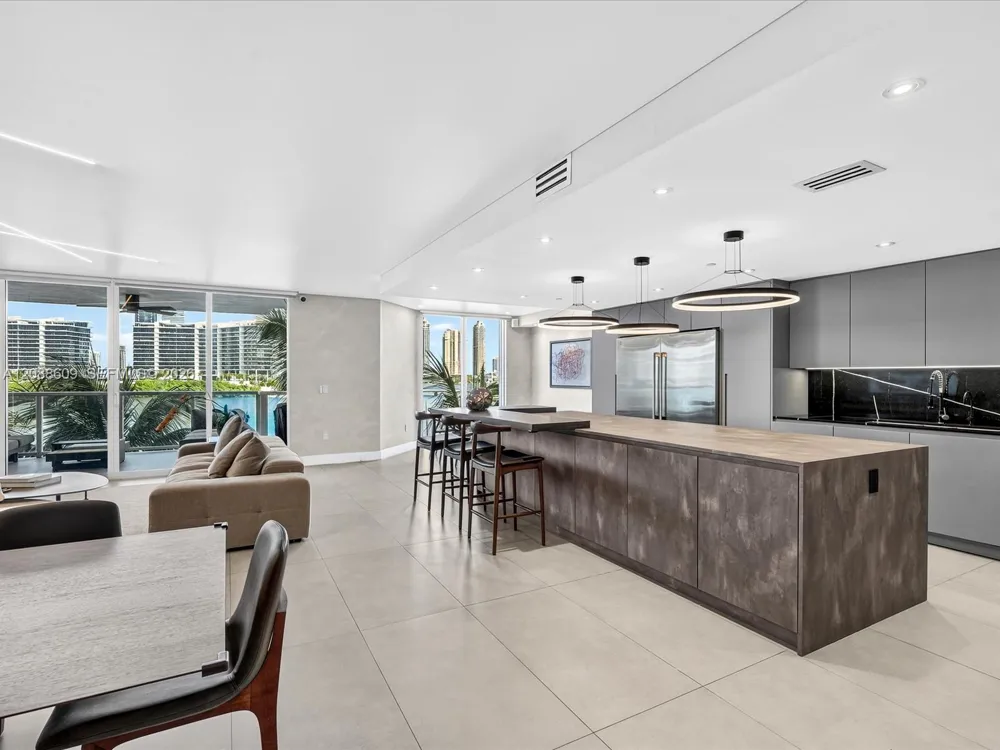 3201 NE 183rd St #402 Aventura, FL 33160