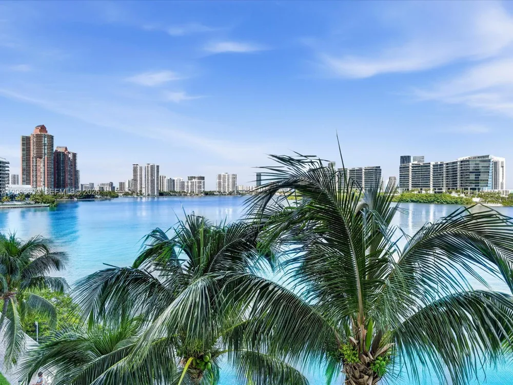 3201 NE 183rd St #402 Aventura, FL 33160