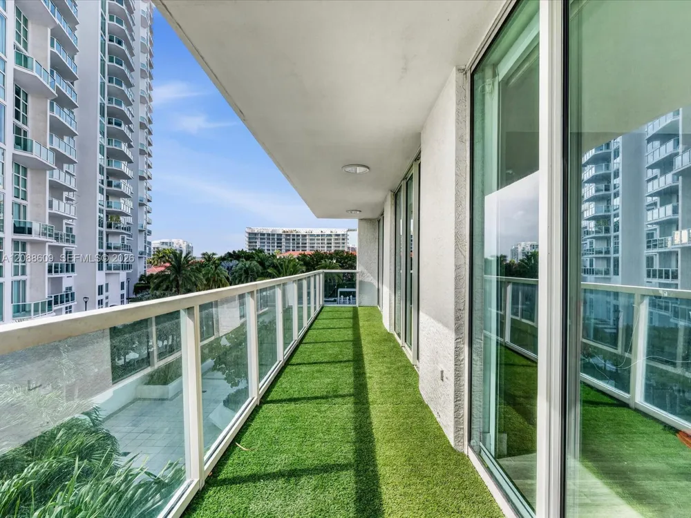 3201 NE 183rd St #402 Aventura, FL 33160