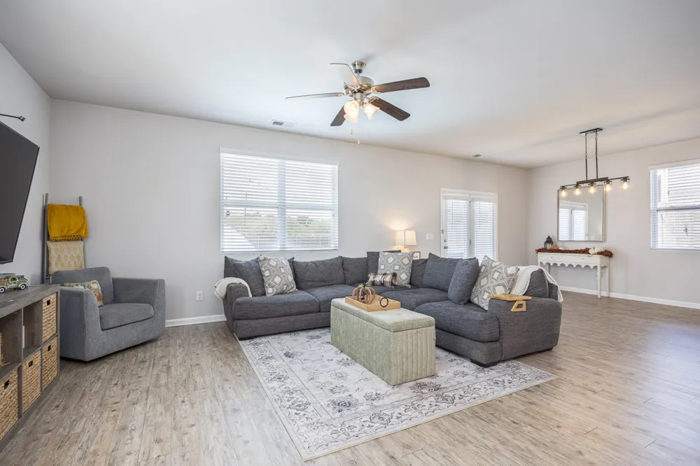 717 Prominence Rd Columbia, TN 38401