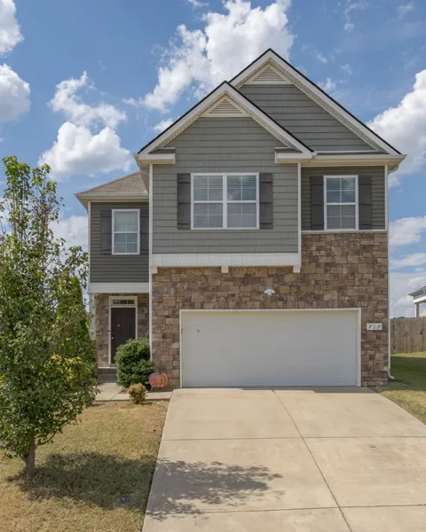 717 Prominence Rd