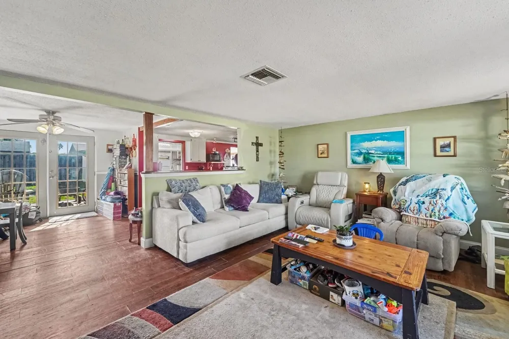10214 HOLLY DRIVE Port Richey, FL 34668