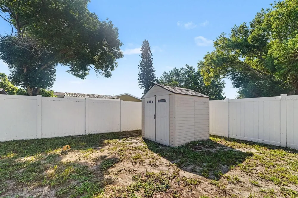 10214 HOLLY DRIVE Port Richey, FL 34668