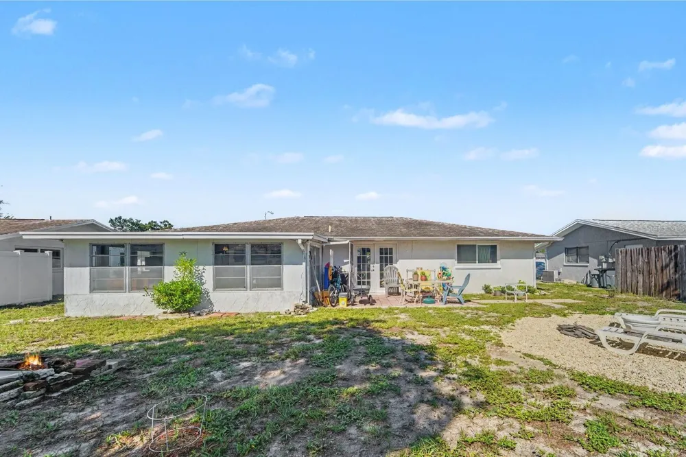 10214 HOLLY DRIVE Port Richey, FL 34668