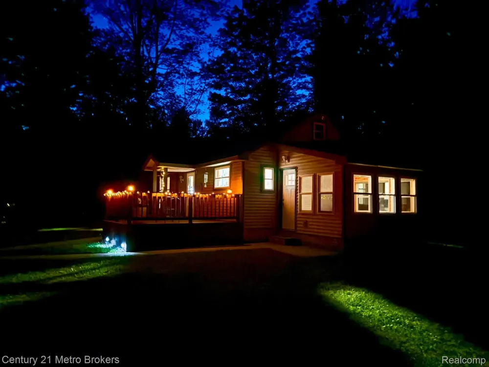 9551 Hall Road Avery Township, MI 49709