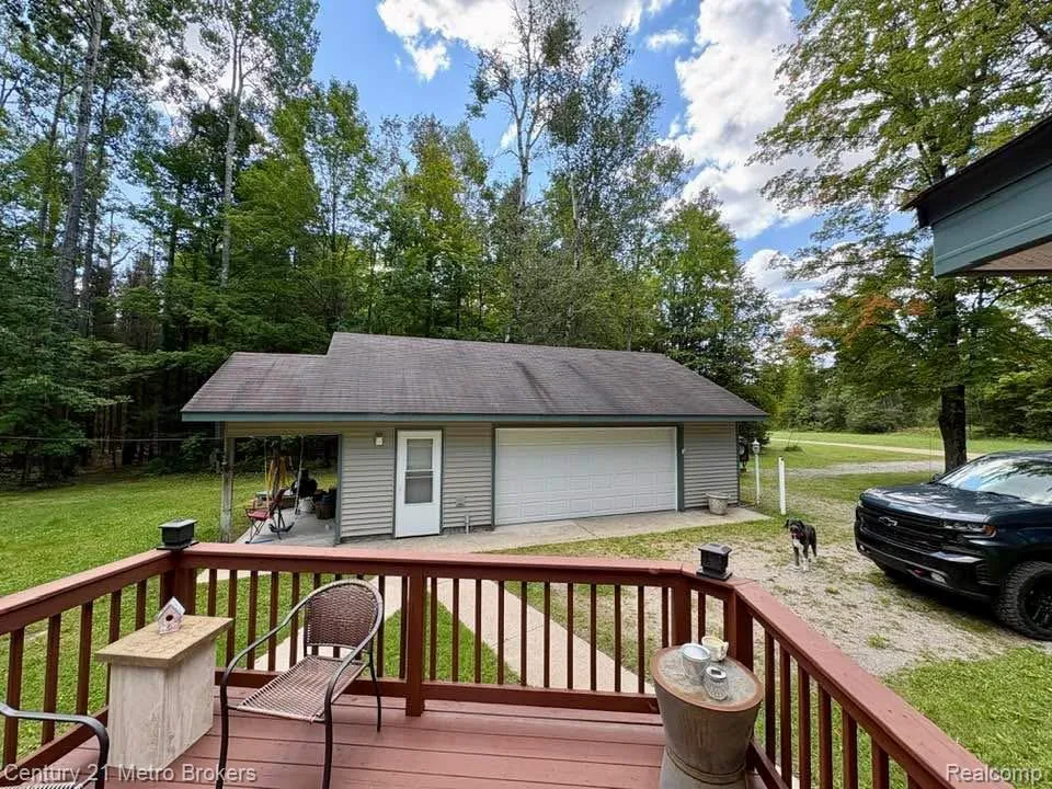 9551 Hall Road Avery Township, MI 49709