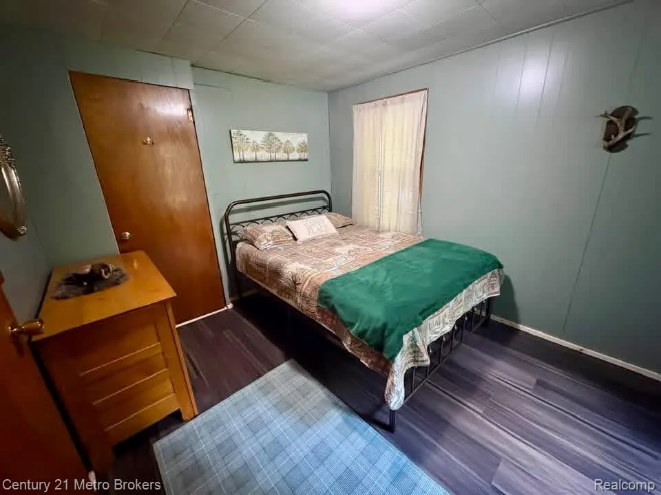 9551 Hall Road Avery Township, MI 49709