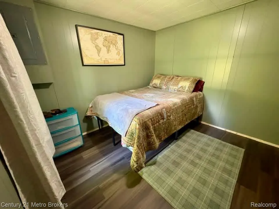 9551 Hall Road Avery Township, MI 49709