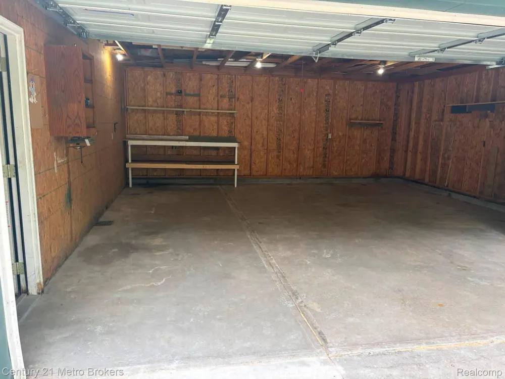 9551 Hall Road Avery Township, MI 49709