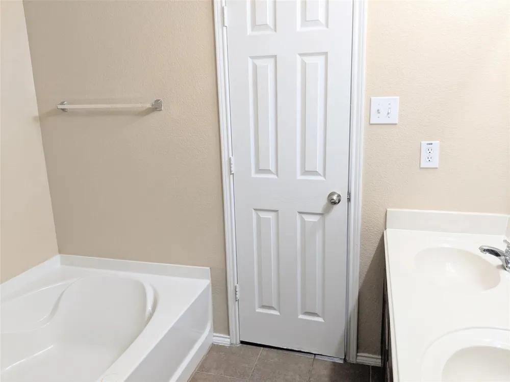 517 Azalea Drive Fate, TX 75087