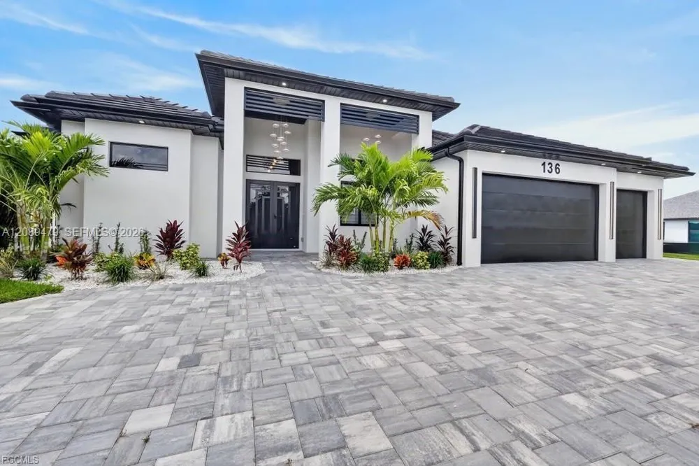 136 SW 28th ST Cape Coral, FL 33914