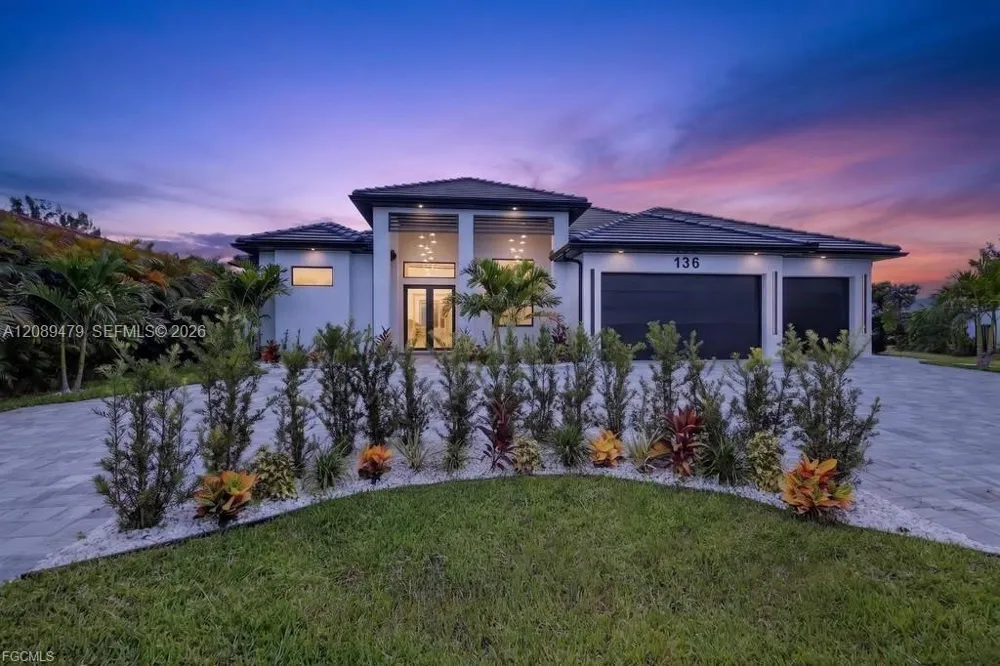 136 SW 28th ST Cape Coral, FL 33914