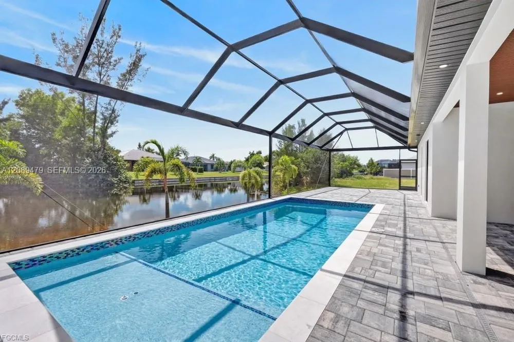 136 SW 28th ST Cape Coral, FL 33914