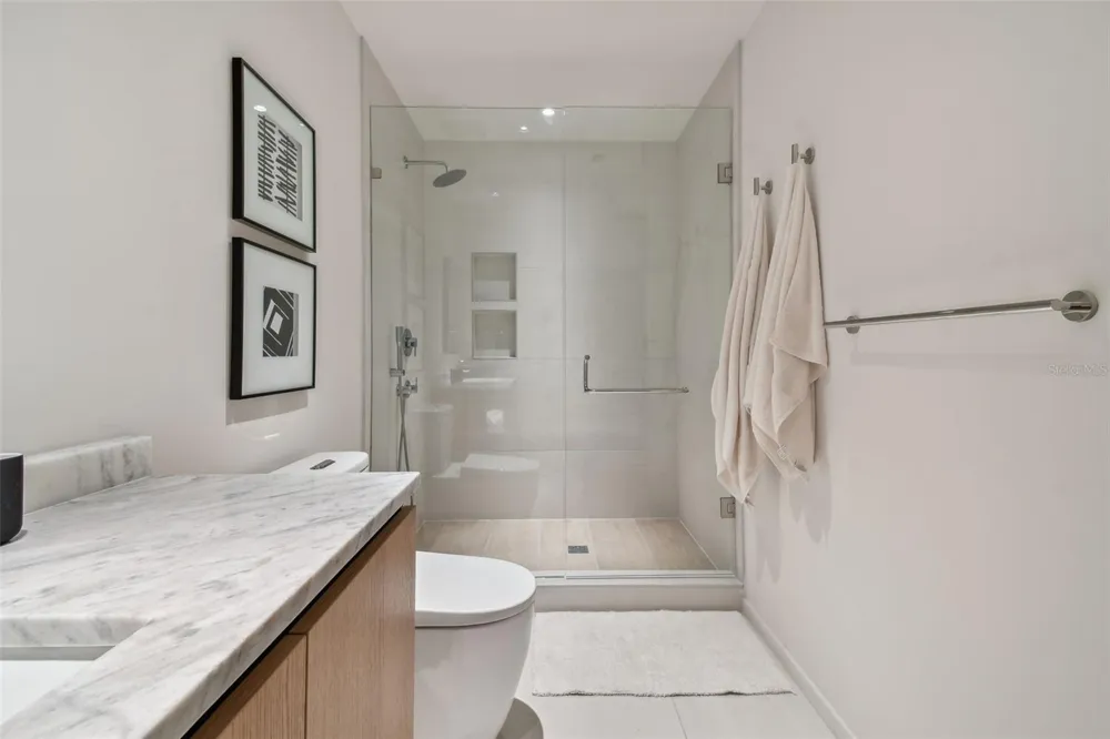 1020 SUNSET POINT ROAD #207 Clearwater, FL 33755