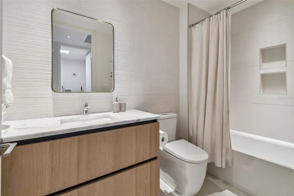 1020 SUNSET POINT ROAD #207 Clearwater, FL 33755
