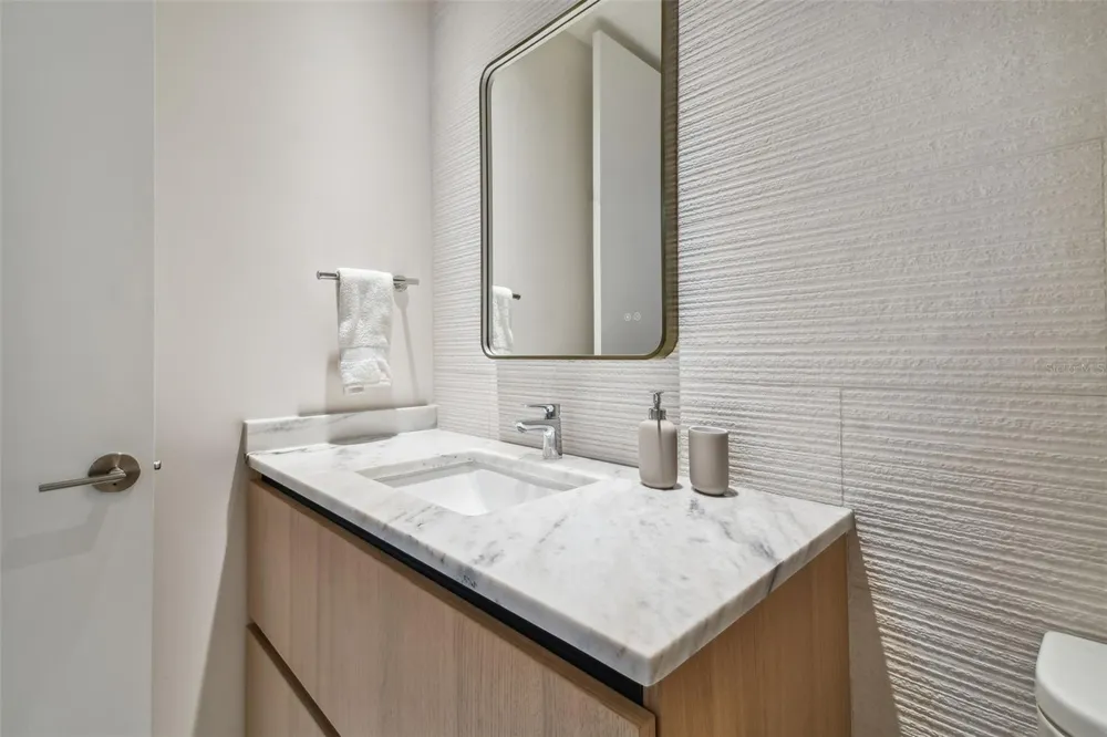 1020 SUNSET POINT ROAD #207 Clearwater, FL 33755