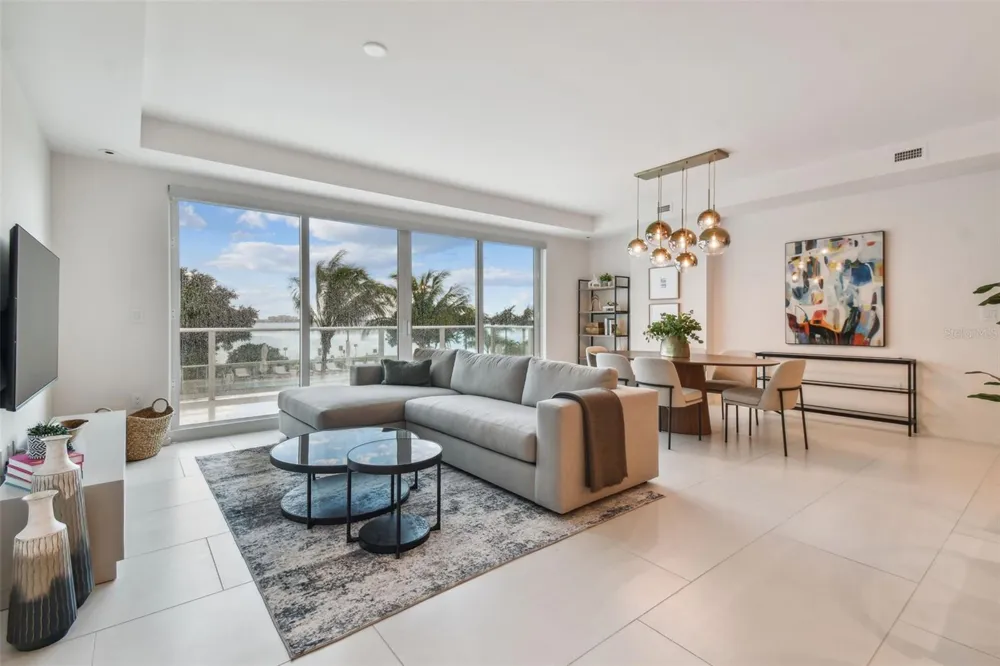 1020 SUNSET POINT ROAD #207 Clearwater, FL 33755