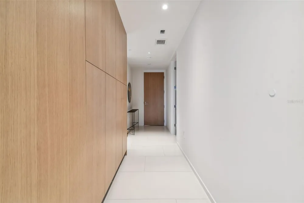 1020 SUNSET POINT ROAD #207 Clearwater, FL 33755