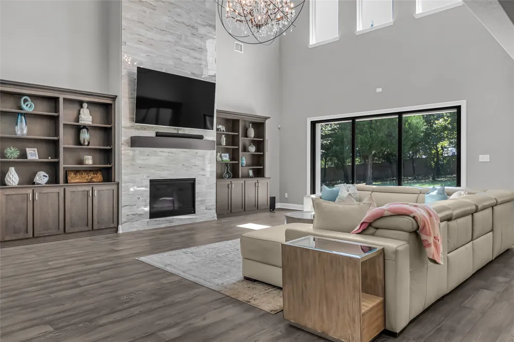 809 Charleston Drive Southlake, TX 76092