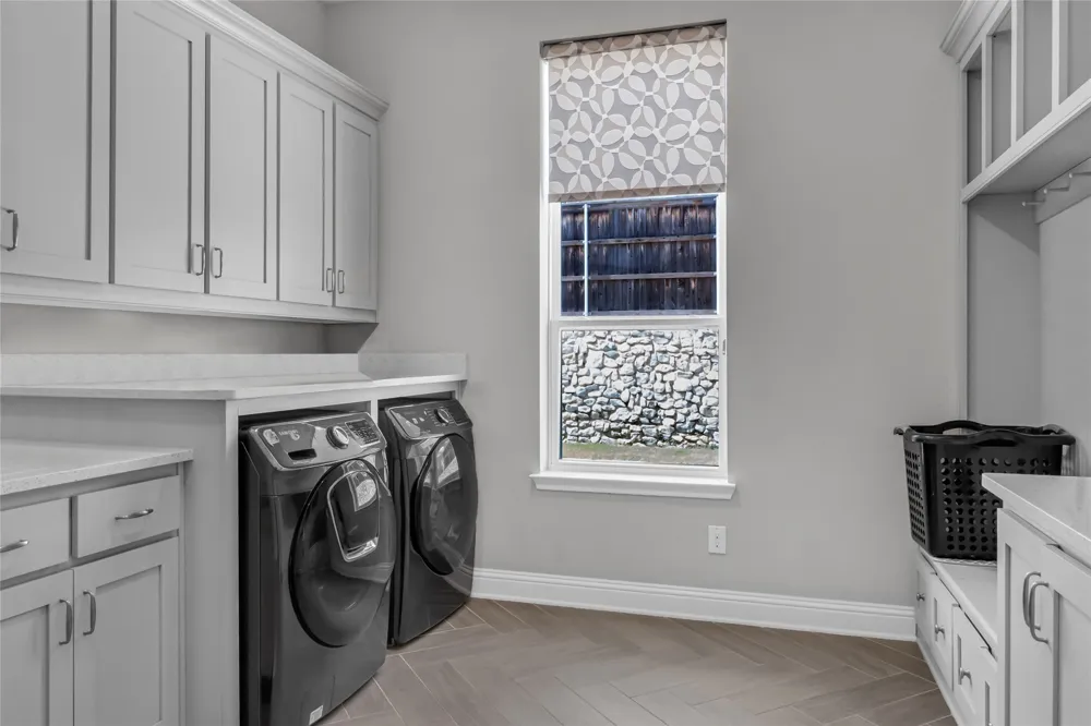 809 Charleston Drive Southlake, TX 76092