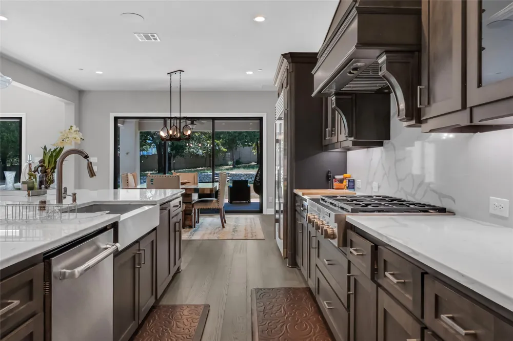 809 Charleston Drive Southlake, TX 76092