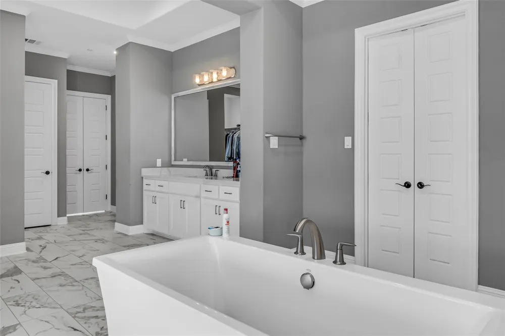 809 Charleston Drive Southlake, TX 76092