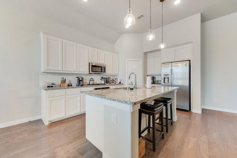1308 E Swan Trail Argyle, TX 76226