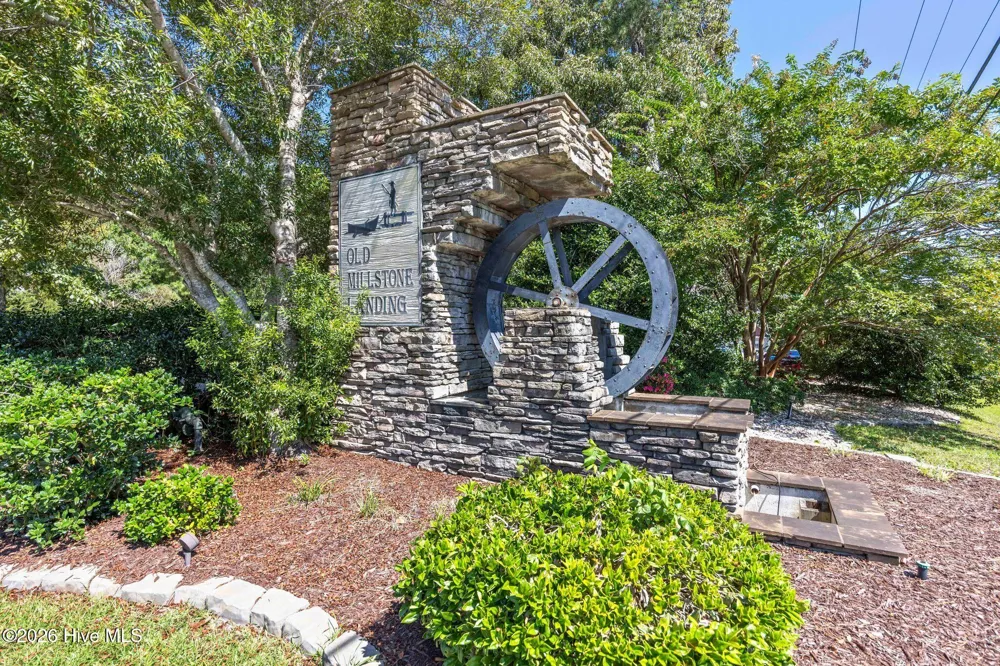 108 Old Millstone Landing Sneads Ferry, NC 28460