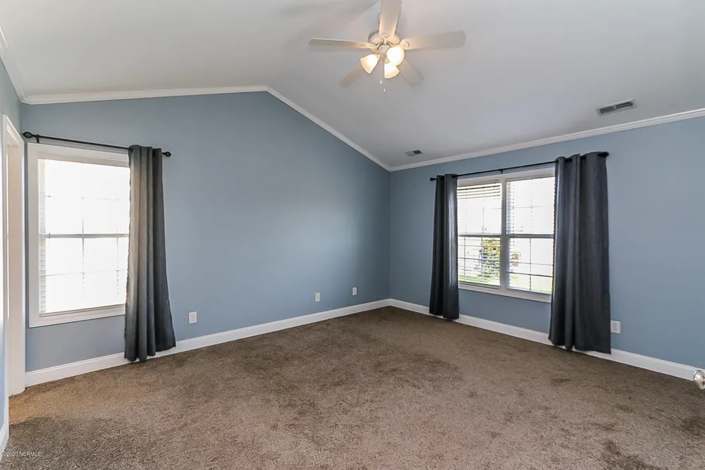 166 Crooked Run Drive New Bern, NC 28560