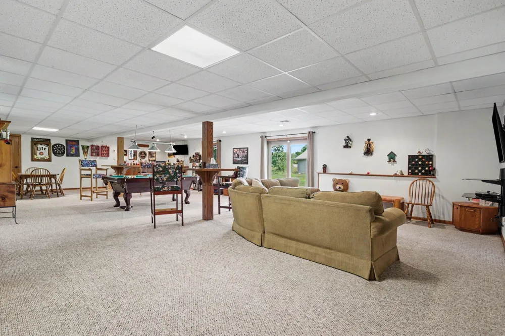 12 Hawksbury Point Battle Creek, MI 49014