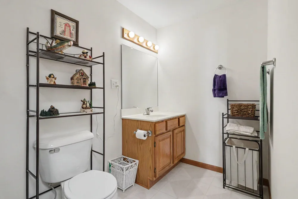 12 Hawksbury Point Battle Creek, MI 49014