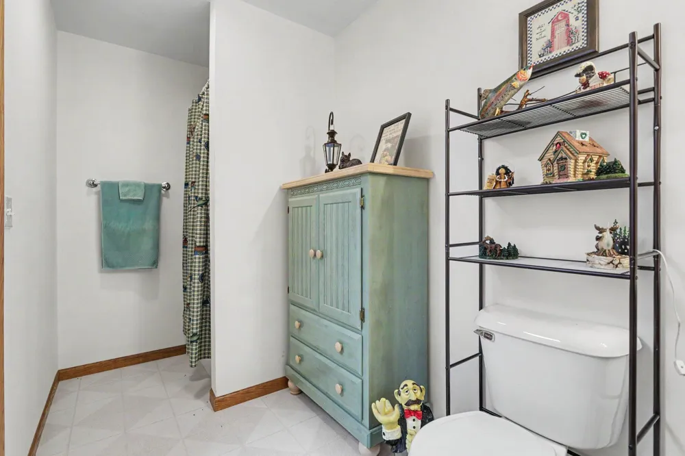 12 Hawksbury Point Battle Creek, MI 49014