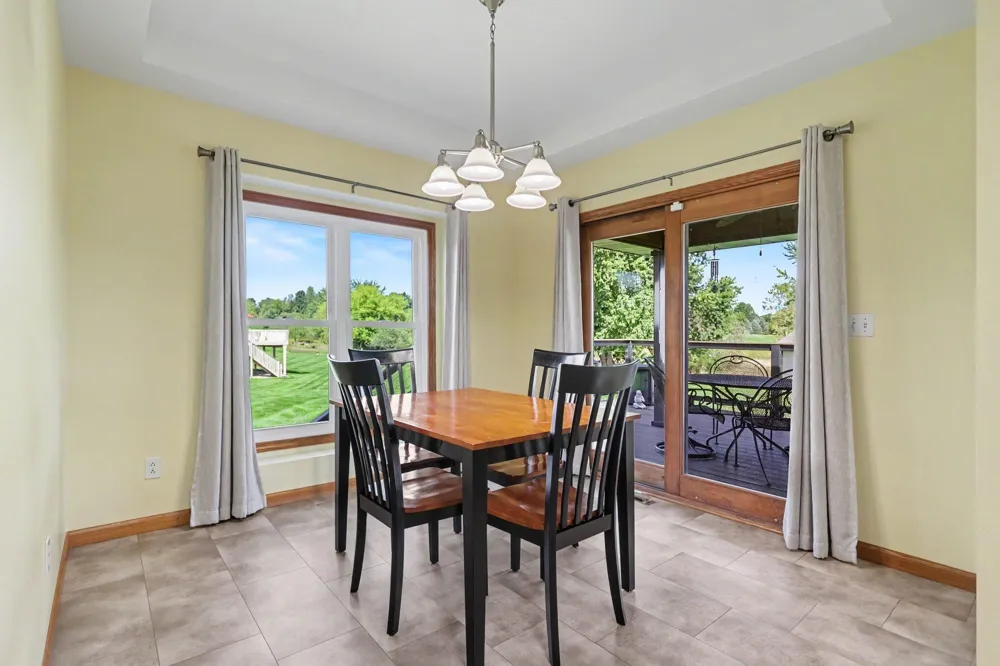 12 Hawksbury Point Battle Creek, MI 49014