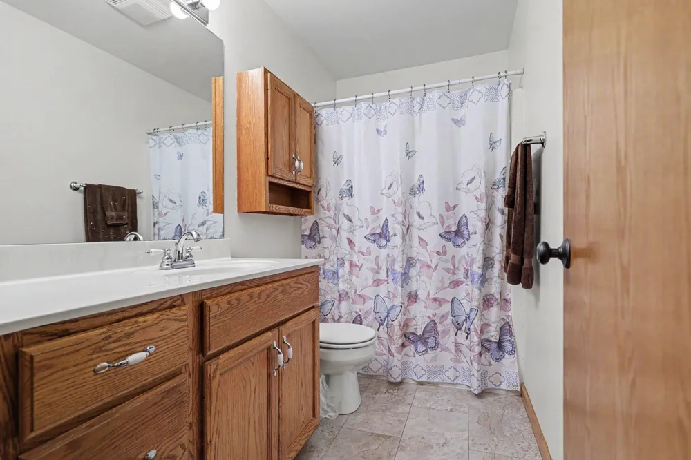 12 Hawksbury Point Battle Creek, MI 49014