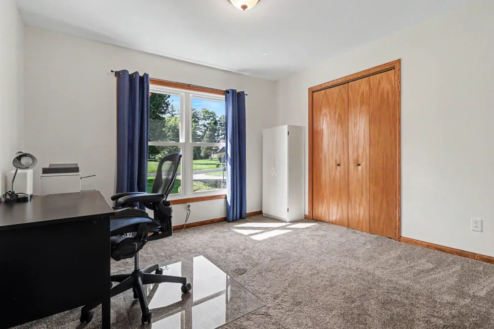 12 Hawksbury Point Battle Creek, MI 49014