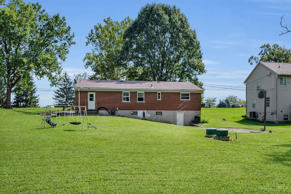 11935 Mill Road Springfield, OH 45240
