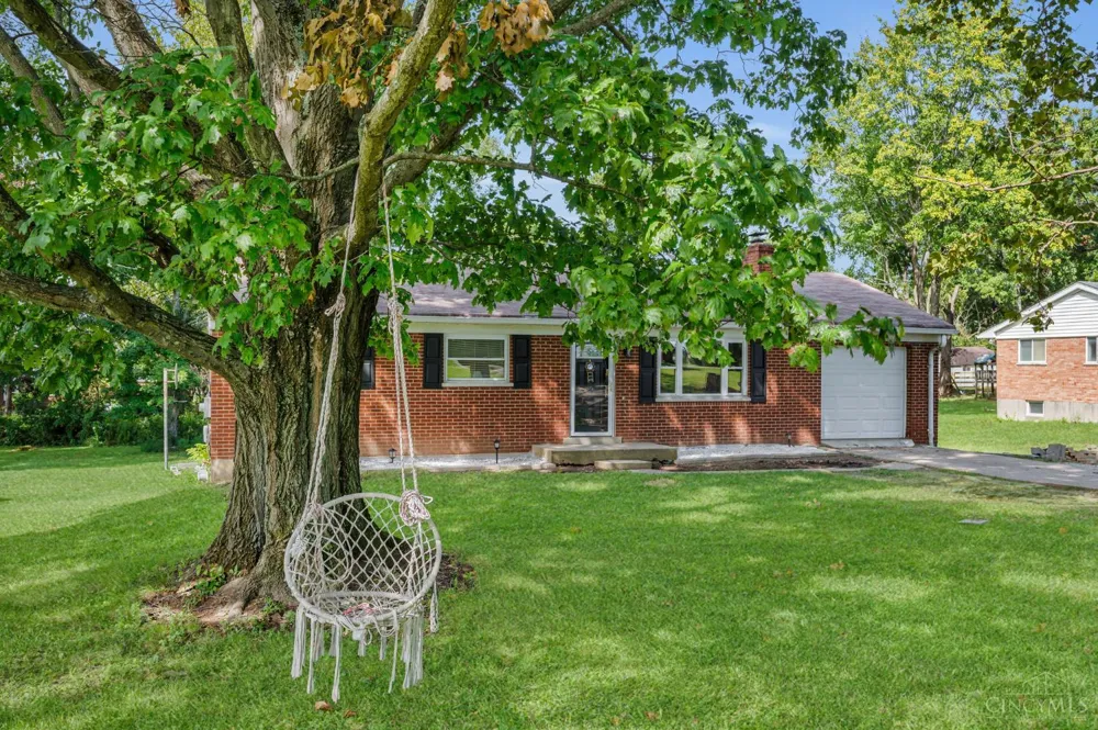 11935 Mill Road Springfield, OH 45240