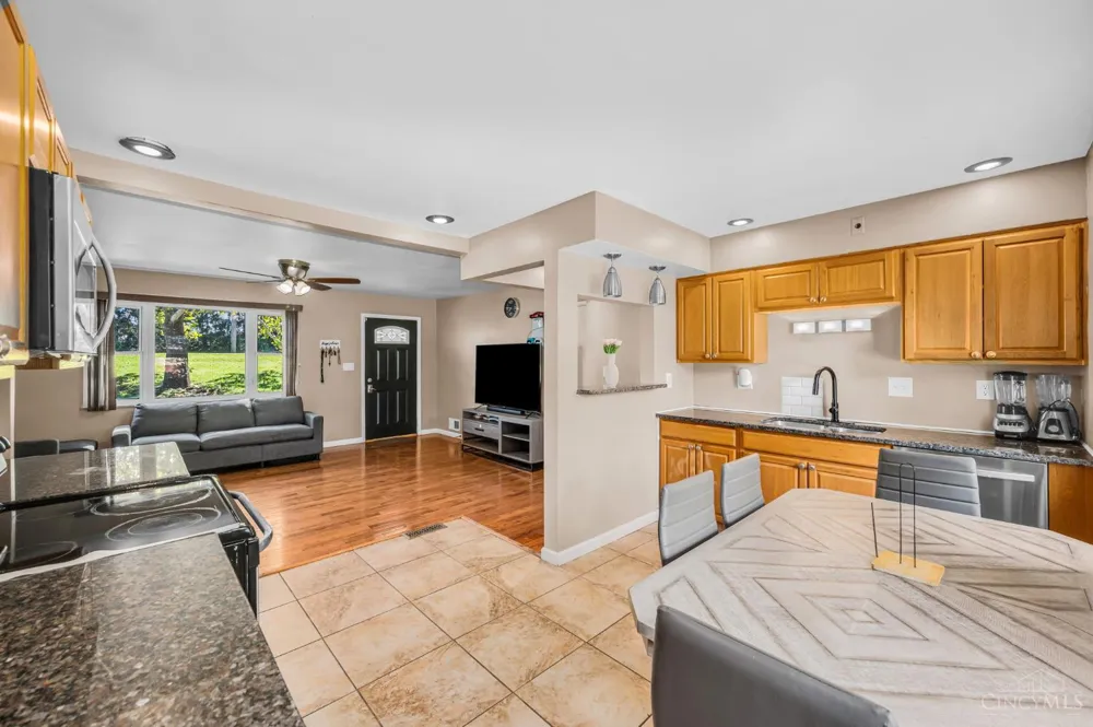 11935 Mill Road Springfield, OH 45240