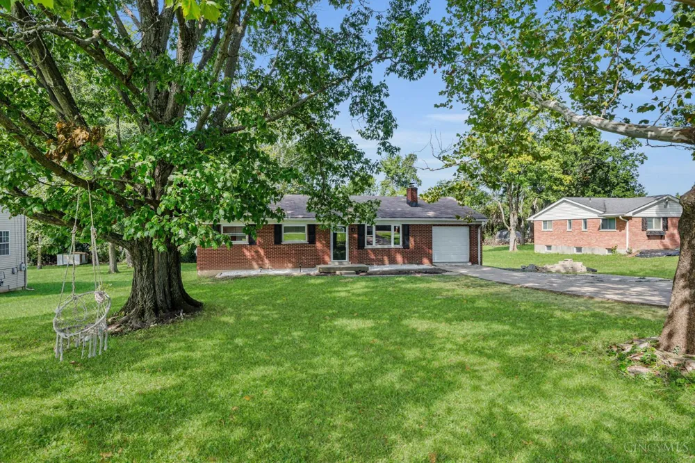 11935 Mill Road Springfield, OH 45240
