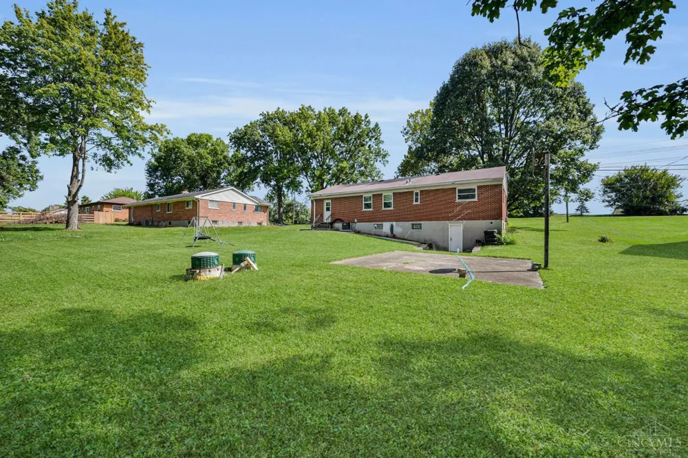 11935 Mill Road Springfield, OH 45240