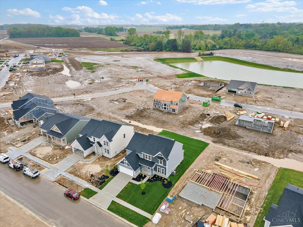 6513 River Birch Street Tipp City, OH 45371