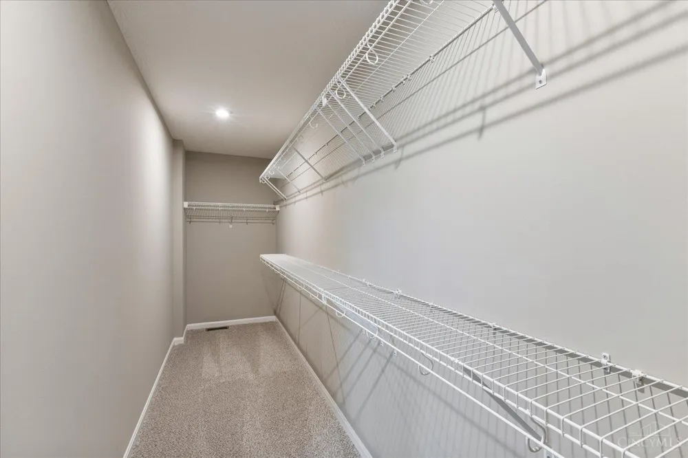 6513 River Birch Street Tipp City, OH 45371