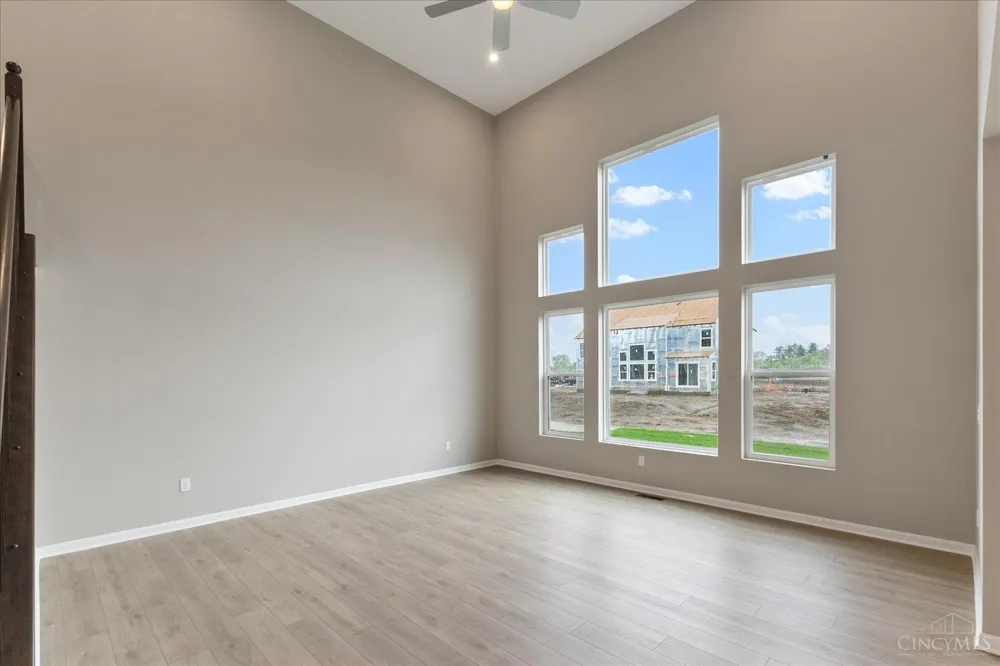6513 River Birch Street Tipp City, OH 45371