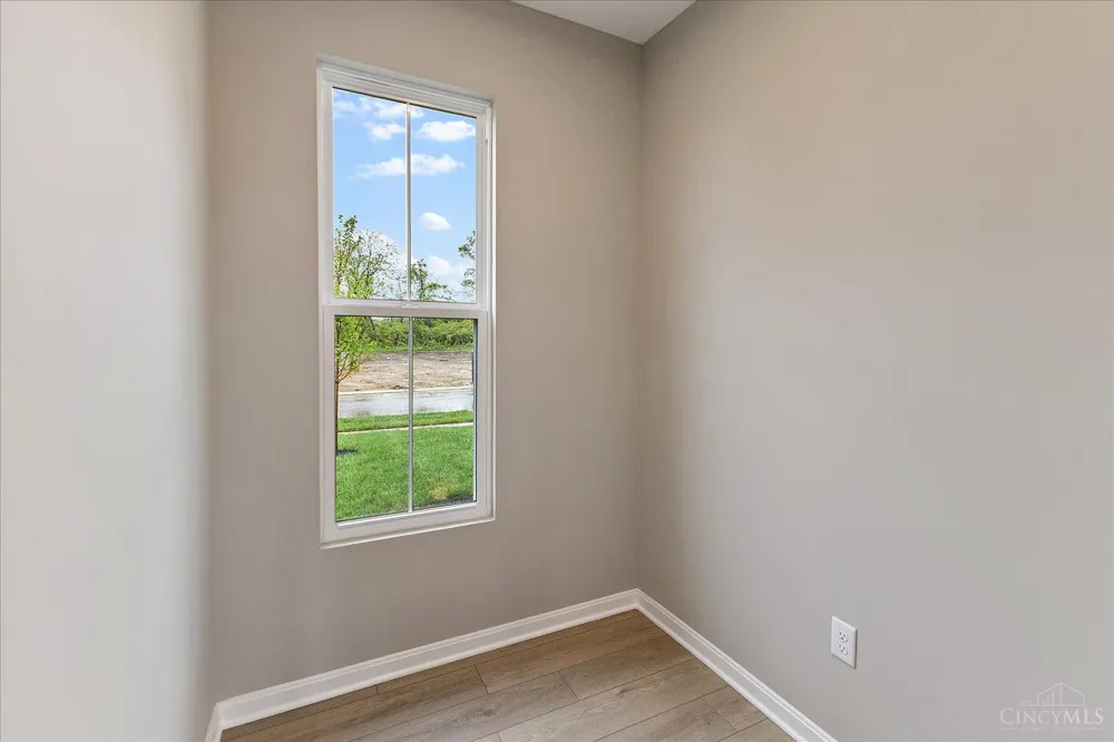 6513 River Birch Street Tipp City, OH 45371
