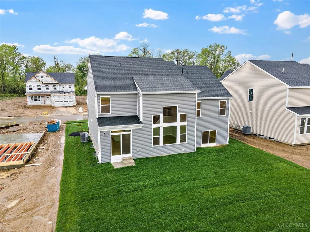 6513 River Birch Street Tipp City, OH 45371