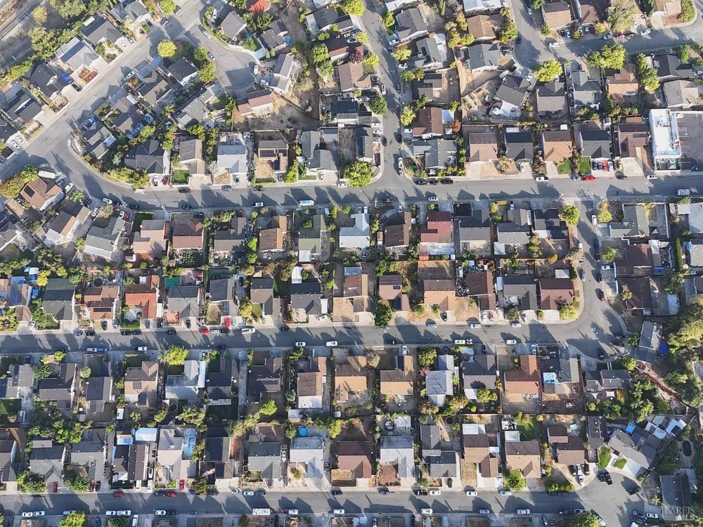 153 Dartmouth Avenue Vallejo, CA 94589