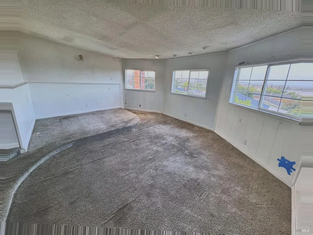 153 Dartmouth Avenue Vallejo, CA 94589