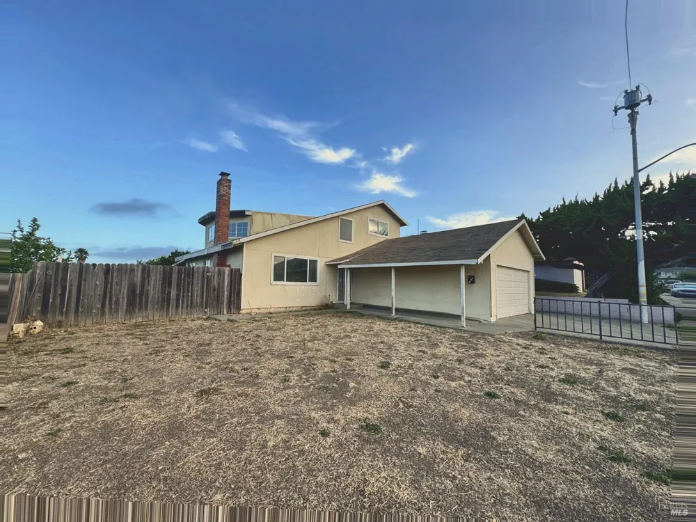 153 Dartmouth Avenue Vallejo, CA 94589