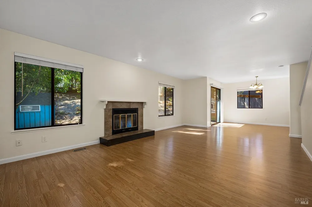 7811 Stefenoni Court Sebastopol, CA 95472